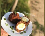A picture of step 3 of Scotch egg.