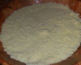 A picture of step 3 of Seffa with Raisins for Suhoor.