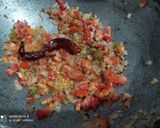 रेस्टॉरंट स्टाईल तडकेवाली दाल खिचडी (tadkewala dal khichdi recipe in marathi) रेसिपी स्टेप 4 फोटो 