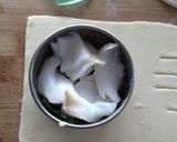 Une image de l'étape 4 de Feuilleté chèvre épinard poisson.