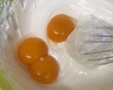 A picture of step 8 of Moist and light sponge cake (Japanese style decoration cake).