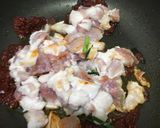 รูปขั้นตอนการทำที่ 1 ของ ผักพริกขิงถั่วหมูสามชั้น