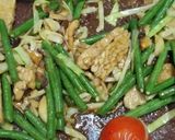 Gambar langkah 4 resipi Kacang Panjang ikan masin goreng.
