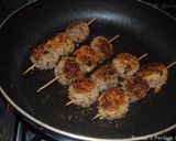 A picture of step 8 of Persian style meat balls.