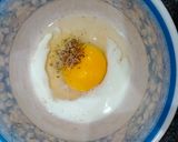 Hình bước làm 3 của món Hamburger thanh long kẹp tôm trứng
