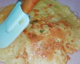 A picture of step 4 of Bread Omelette.