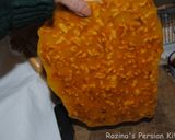 A picture of step 9 of Persian honey-saffron walnuts brittle(سوهان عسلی گردویی).