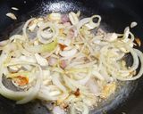 Foto langkah ke 2 dari resep Cumi Asam Manis.