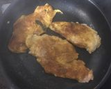 Foto del paso 3 de la receta: Pechuga de pollo al curry y ajo