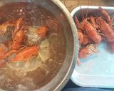 รูปขั้นตอนการทำที่ 2 ของ Cajun Crayfish กุ้งก้ามแดงคาจัน