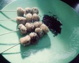 Foto langkah ke 6 dari resep Sate Bola Bola Pisang Coklat Crispy..