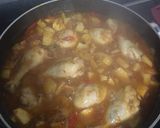 Foto del paso 4 de la receta: Jamoncitos de pollo guisados con verduritas y patatas dado