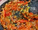 Foto langkah ke 2 dari resep Sambal Bawang Pedas.