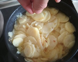 Foto del paso 3 de la receta: Tortilla de Patatas "Y cebolla"