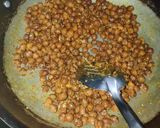 A picture of step 2 of Chana chaat.