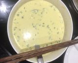 Hình bước làm 1 của món Bánh xèo giòn
