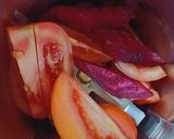 A picture of step 1 of Beetroot Tomato rice.