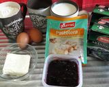 Foto del paso 1 de la receta: Kuchen de arándanos y crema pastelera (instantánea)