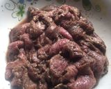 A picture of step 4 of Teppanyaki Beef, Stir Vegetables and Garlic Rice.