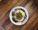 Foto langkah ke 7 dari resep Beef Tenderloin Butter Rice with Scramble Egg.
