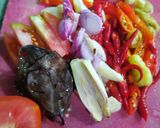 Foto langkah ke 3 dari resep Kulit sapi tumis pedas.