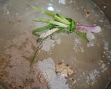 Foto langkah ke 6 dari resep Wonton Soup / Sup Pangsit Ayam.