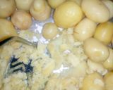 A picture of step 1 of Potato bread rolls.
