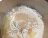 Foto del paso 1 de la receta: Pan de jamón, panceta y aceitunas en sartén