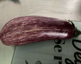 Une image de l'étape 1 de Travers de porc marinés aux courgettes jaunes, aubergine graffiti et tomates.