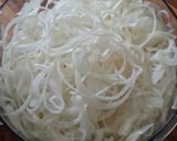 A picture of step 2 of Crispy Onion.