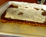 டபுள் லேயர் சாக்கோ வேர்க்கடலை பர்ஃபி (Double layer peanut burfi recipe in tamil) ரெசிபி ஸ்டேப் 7 புகைப்படம்