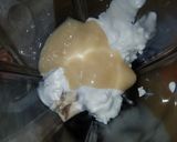A picture of step 2 of Oreo freak shake.