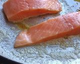 Foto del paso 1 de la receta: Salmón y bechamel con espagueti