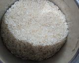 रेस्टॉरंट स्टाईल डाळ खिचडी (restaurant style dal khichdi recipe in marathi) रेसिपी स्टेप 2 फोटो