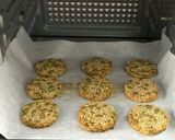 A picture of step 6 of Iron-Rich Seeds Cookies.