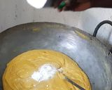 நெய் மைசூர் பாகு(ghee mysorepak recipe in tamil) ரெசிபி ஸ்டேப் 5 புகைப்படம்