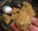 A picture of step 7 of Gooseberry Sesame Coconut Laddoos.