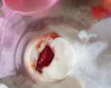 Foto del paso 2 de la receta: Helado vegano de frutilla y arándanos