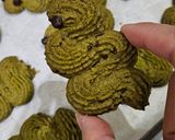 Foto langkah ke 3 dari resep Matcha Butter Cookies.