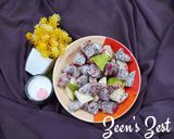 A picture of step 3 of Pear and Dragonfruit Chaat.