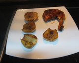 Foto del paso 9 de la receta: Contramuslos de pollo con patatas al grill doble con curry