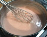 Une image de l'étape 12 de Flan pâtissier façon cheesecake aux pralines roses.