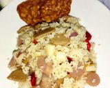 Foto langkah ke 3 dari resep Nasi goreng bakso sosis keju.