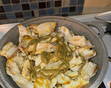 Foto del paso 5 de la receta: Pollo con salsa de hongos