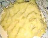 A picture of step 1 of Aloo tikki.
