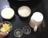 A picture of step 1 of Banana Sheera.