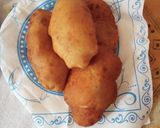 A picture of step 2 of Banana flavoured bhatura with chatpate aloo and spicy chana.