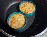 A picture of step 4 of Oat and Pear Pancake.
