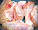 Hình bước làm 1 của món Đùi gà nướng nước mắm