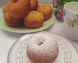 Foto langkah ke 5 dari resep Donat tape empuk banget.